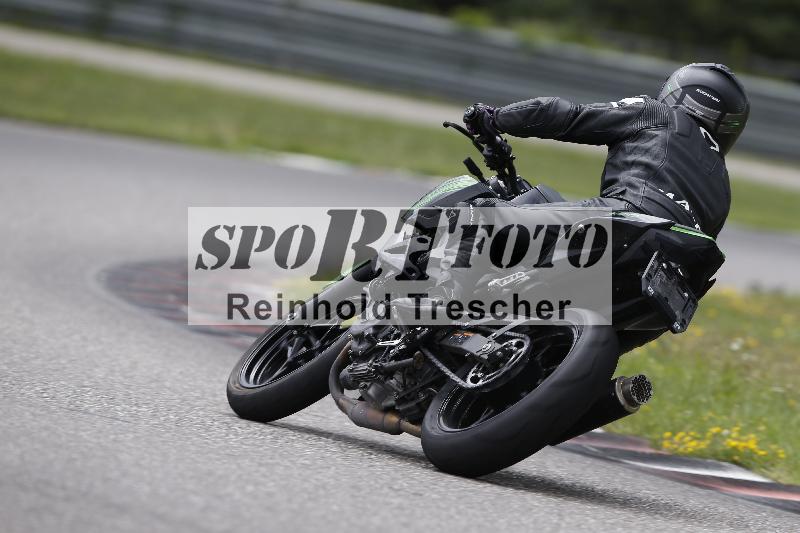 Archiv-2025/37 28.07.2025 Dunlop Ride und Test Day ADR/Einsteiger gruen/6